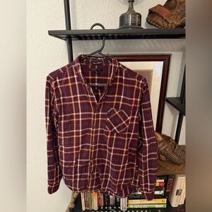 Forever 21 Burgundy Plaid Casual Button Down Shirt